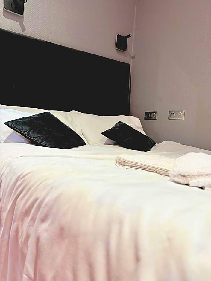 Peace and Love Hostel