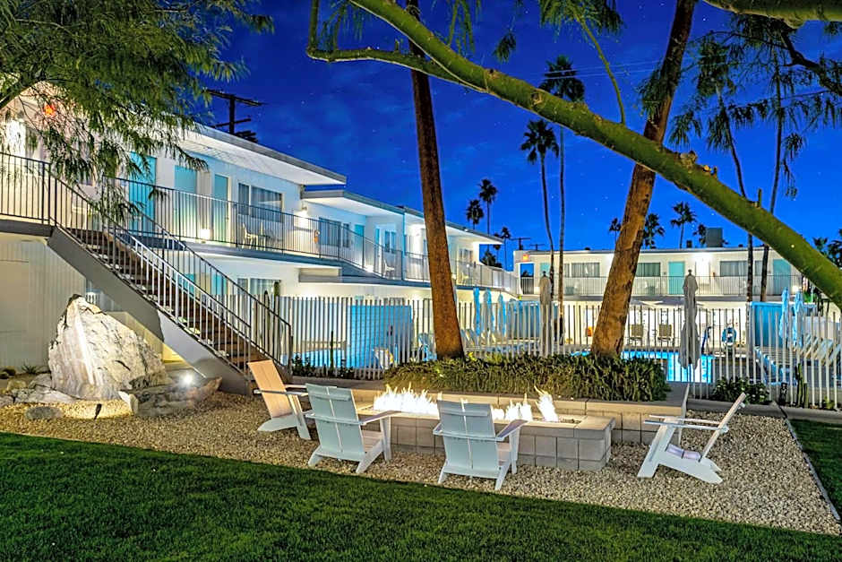 Skylark Hotel