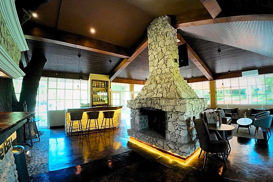 Hotel Real del Bosque Golf and Spa