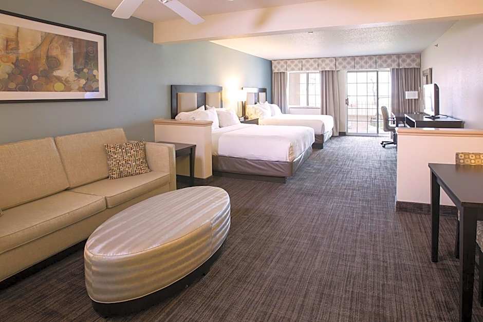 Holiday Inn Express Hotel & Suites-Saint Joseph By IHG