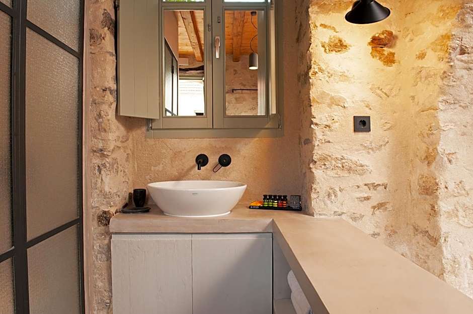 Ruga of Vamvakou Homes