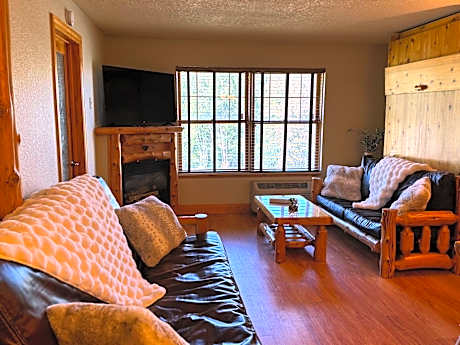 North Ridge Mountainside Condo