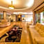 Royal Suites