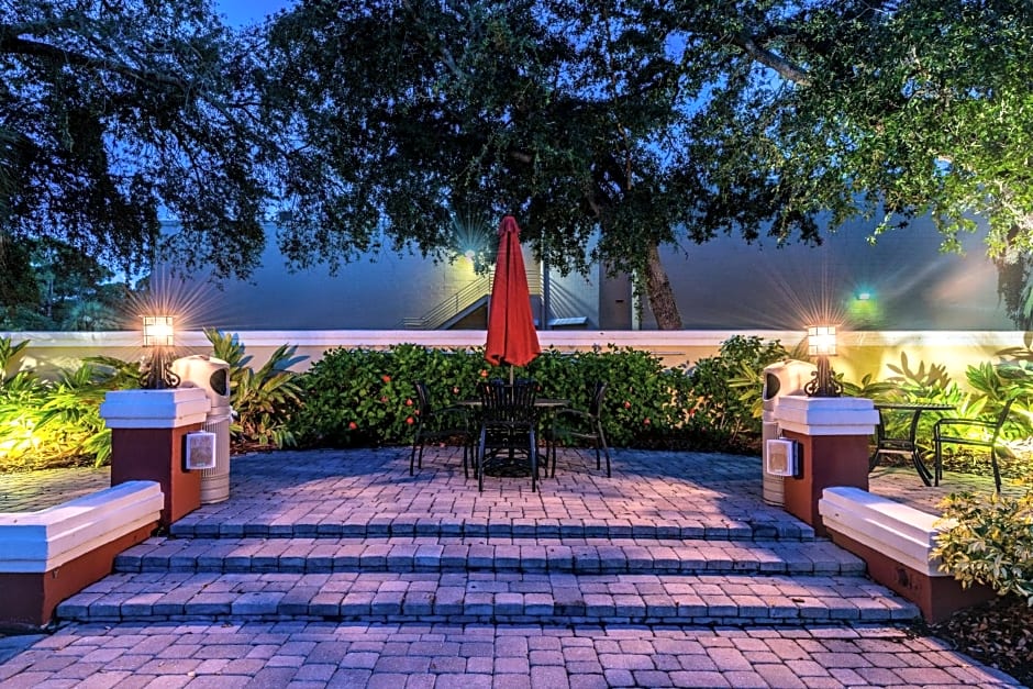 Holiday Inn Express Hotel & Suites Bradenton West By IHG