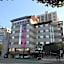 New Manhattan Tourist Hotel