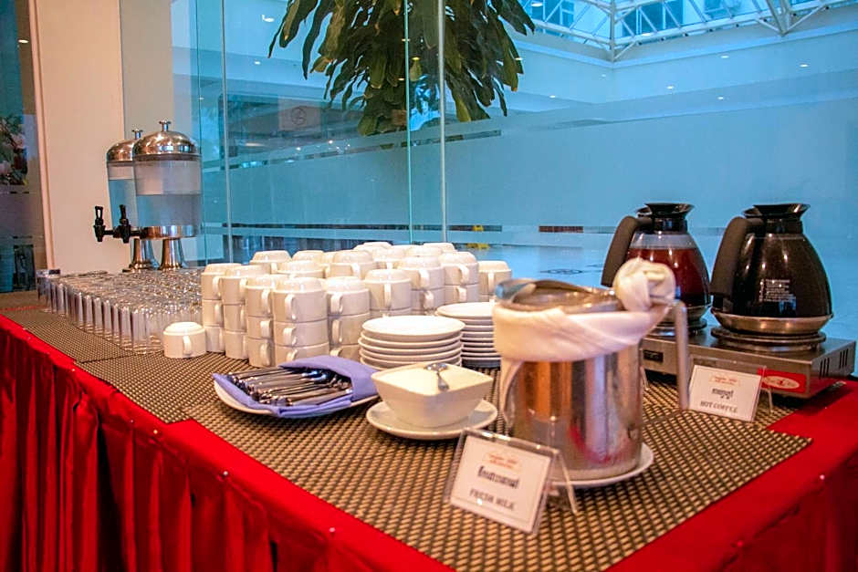 Pursat Riverside Hotel & Spa
