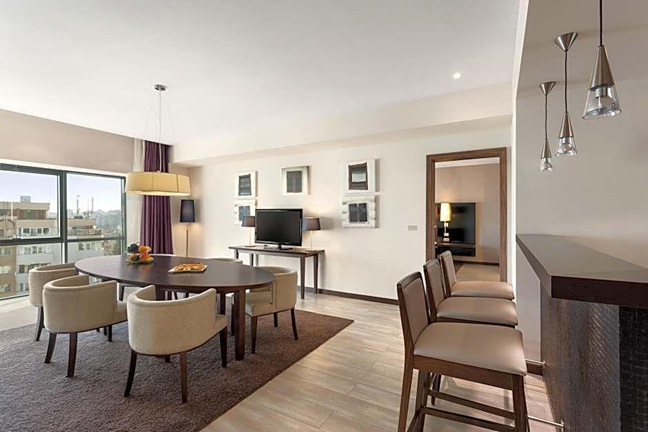 Hotel Ramada Pitesti