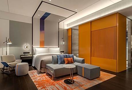 Grand King Room