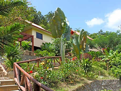 Baan Famui