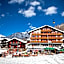 Hotel THE LARIX ski-in ski-out
