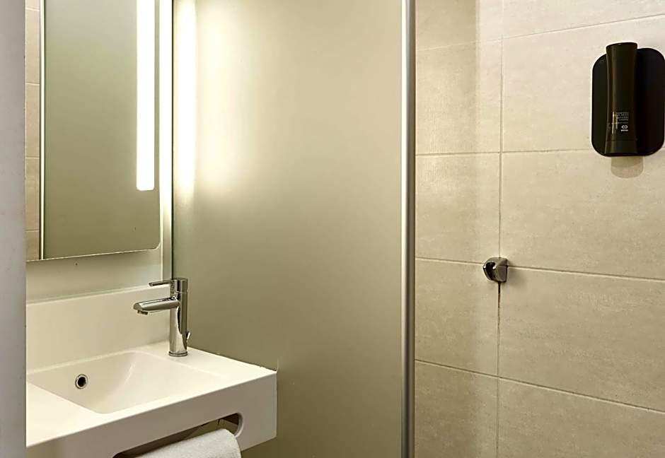 B&B Hotel PARIS GENNEVILLIERS ASNIERES