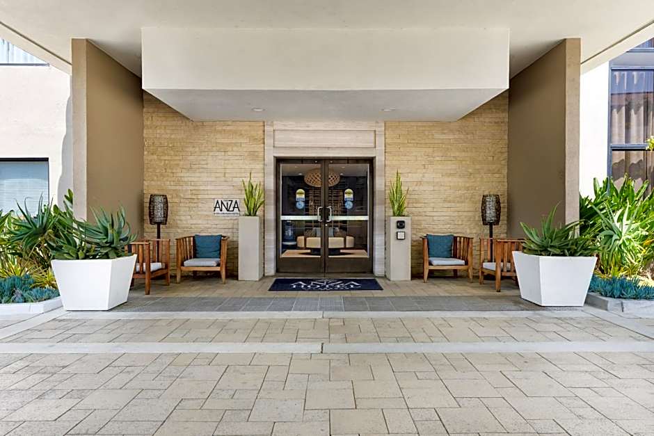 The Anza - A Calabasas Hotel