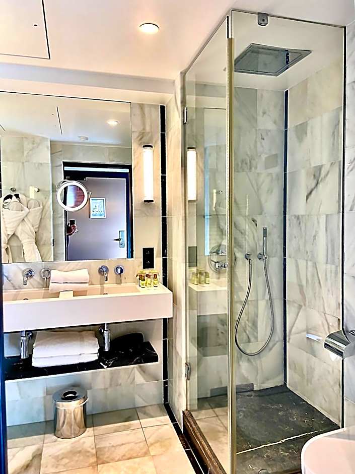 Hotel Cannes Centre Univers