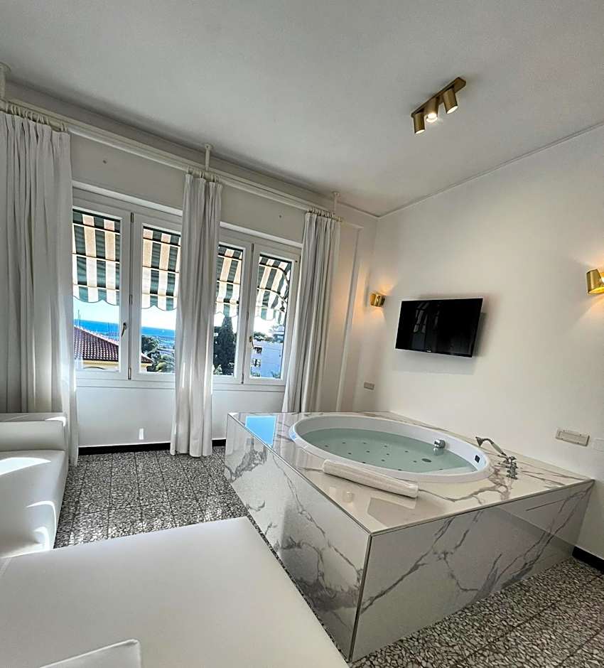 Eveline 2 - Piscina Privata o Jacuzzi