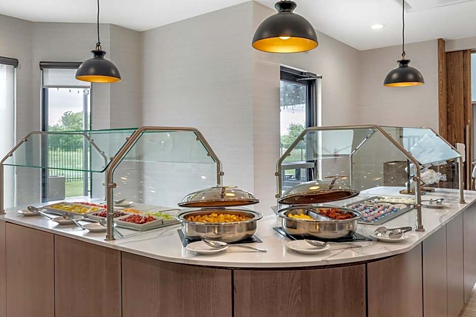 Staybridge Suites Dallas Grand Prairie By IHG