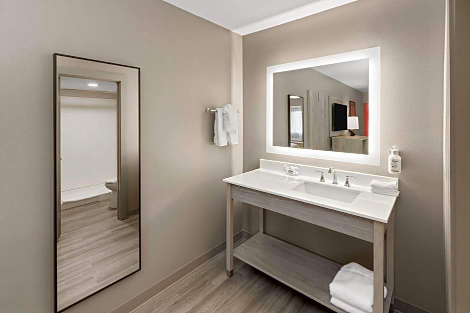 Days nn by Wyndham Kenner/New Orleans Airport South