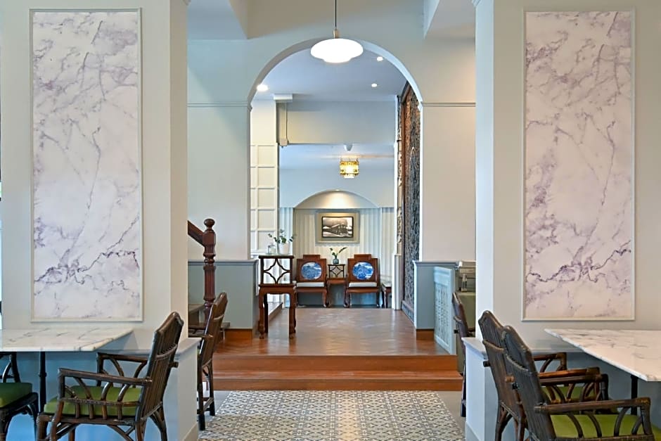 The Krungkasem Srikrung Hotel