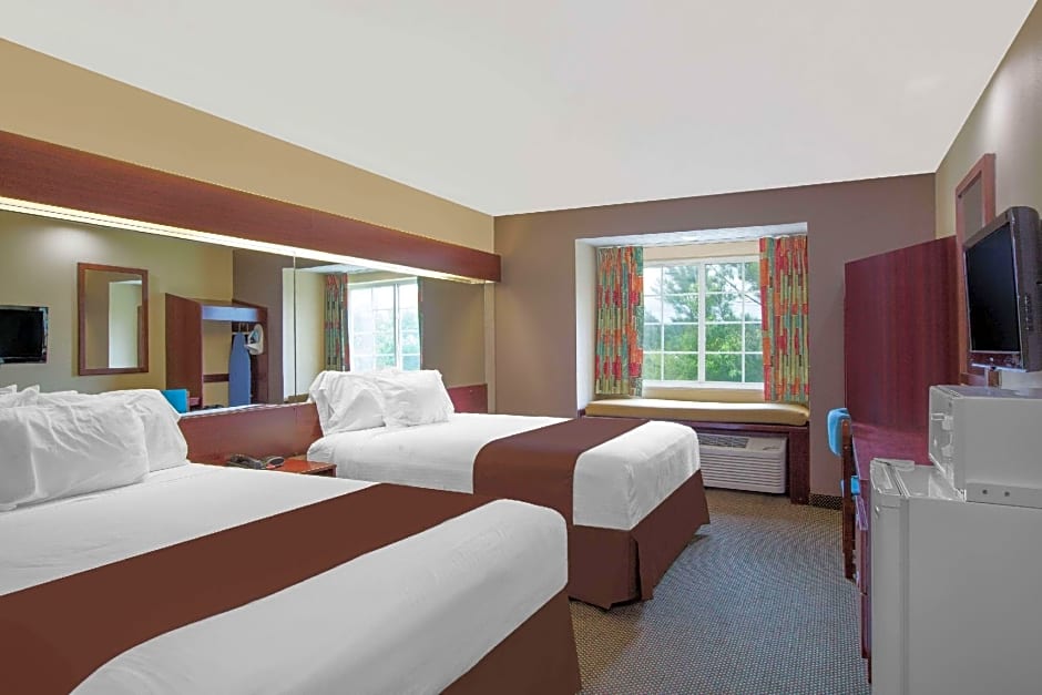 Microtel Inn & Suites By Wyndham Meridian