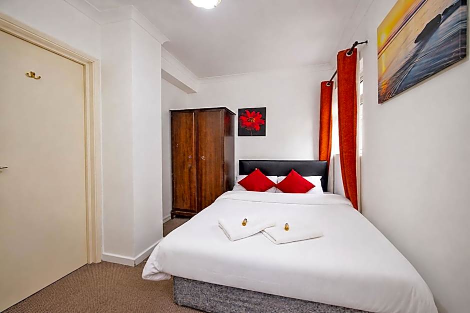 Saji Hotel Ilford
