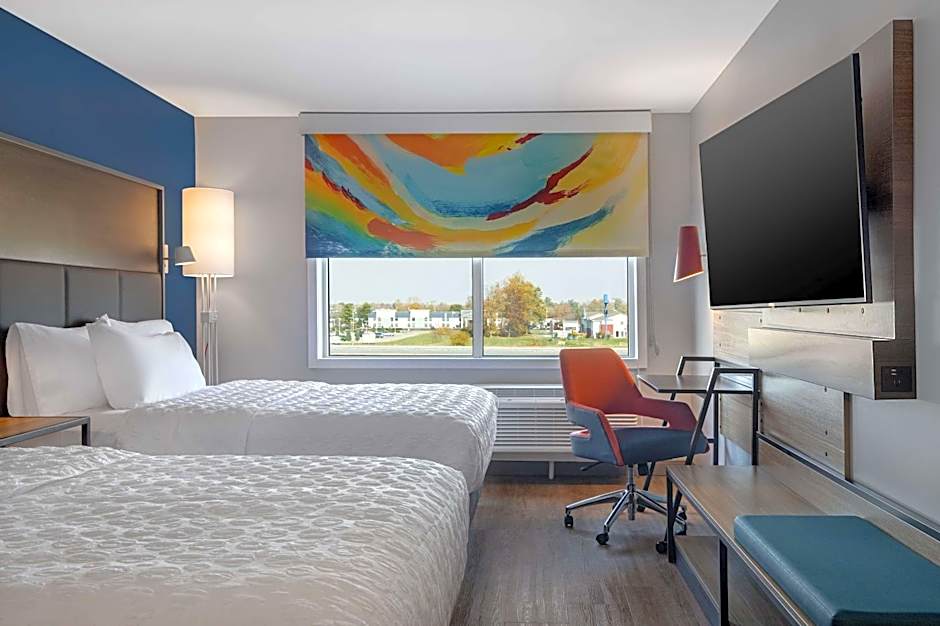 Tru by Hilton Anderson