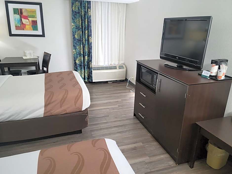 Quality Inn Terre Haute University Area