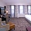 DoubleTree by Hilton Hotel Utica