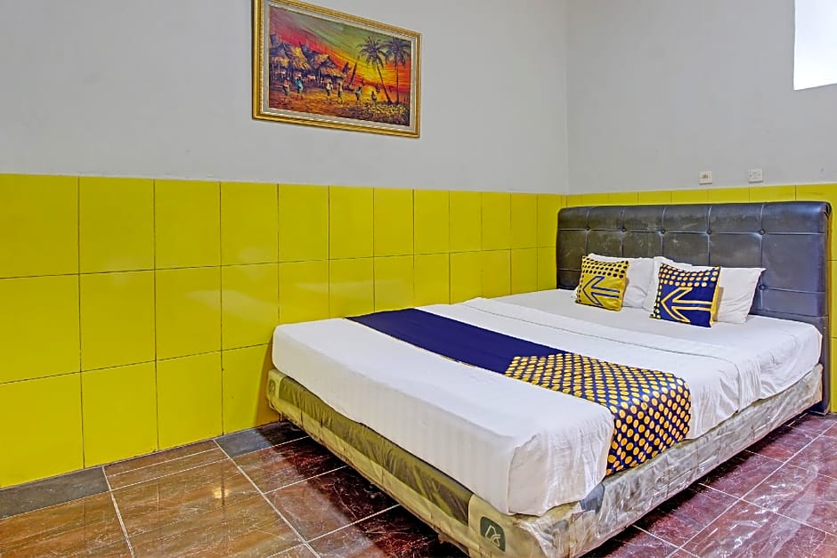 SPOT ON 92732 Bagus Jaya Hotel