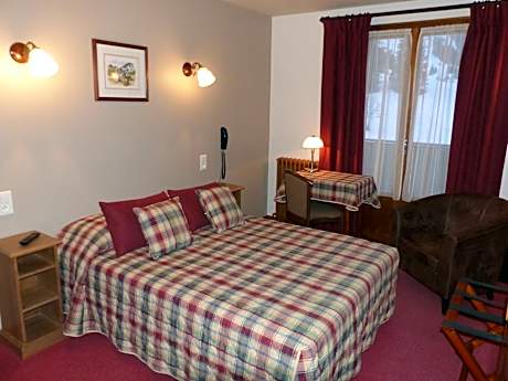 Double Room South Balcony with Mountain View