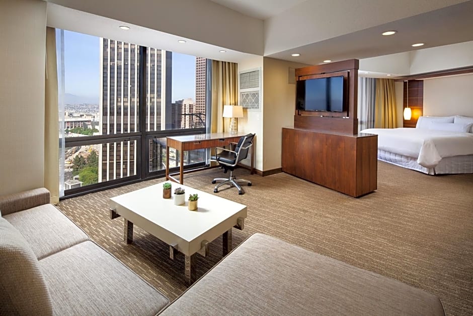 The Westin Bonaventure Hotel & Suites, Los Angeles