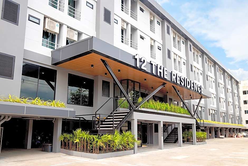 12 The Residence Hotel & Apartment
