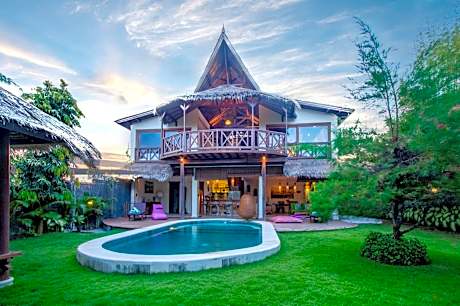 Emerald Villa