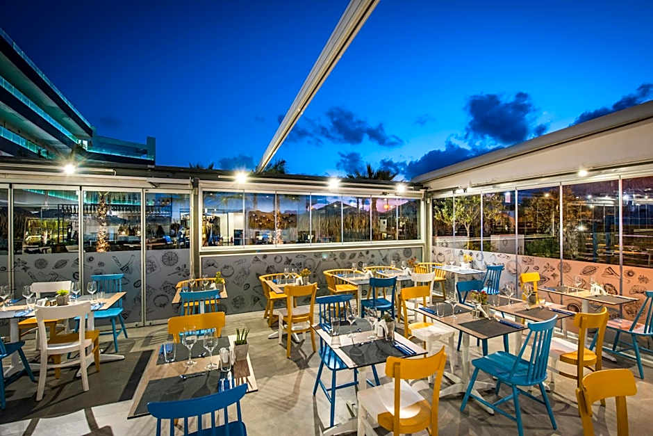 Infinity Blue Boutique Hotel & Spa - Adults Only