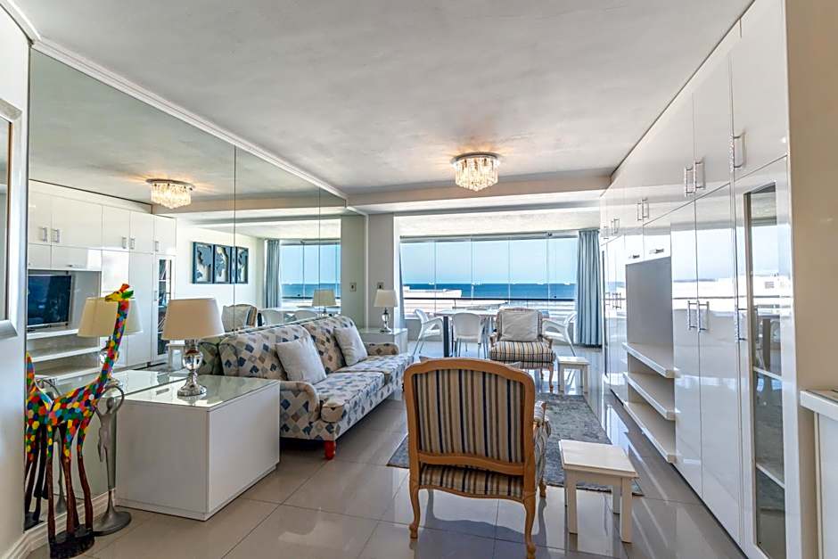 Lagoon Beach Hotel & Spa