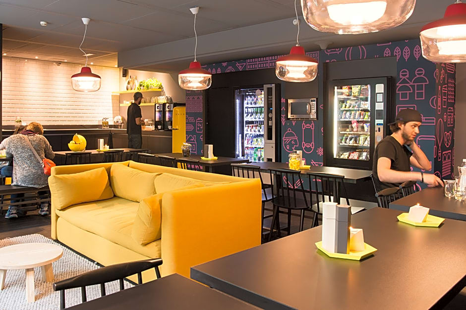 Qbic Hotel WTC Amsterdam