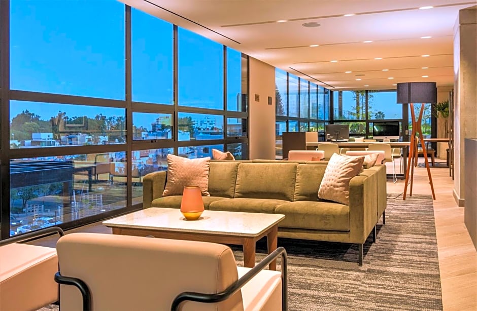 Staybridge Suites Guadalajara Novena By IHG