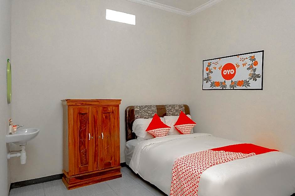Hotel O Queen Homestay