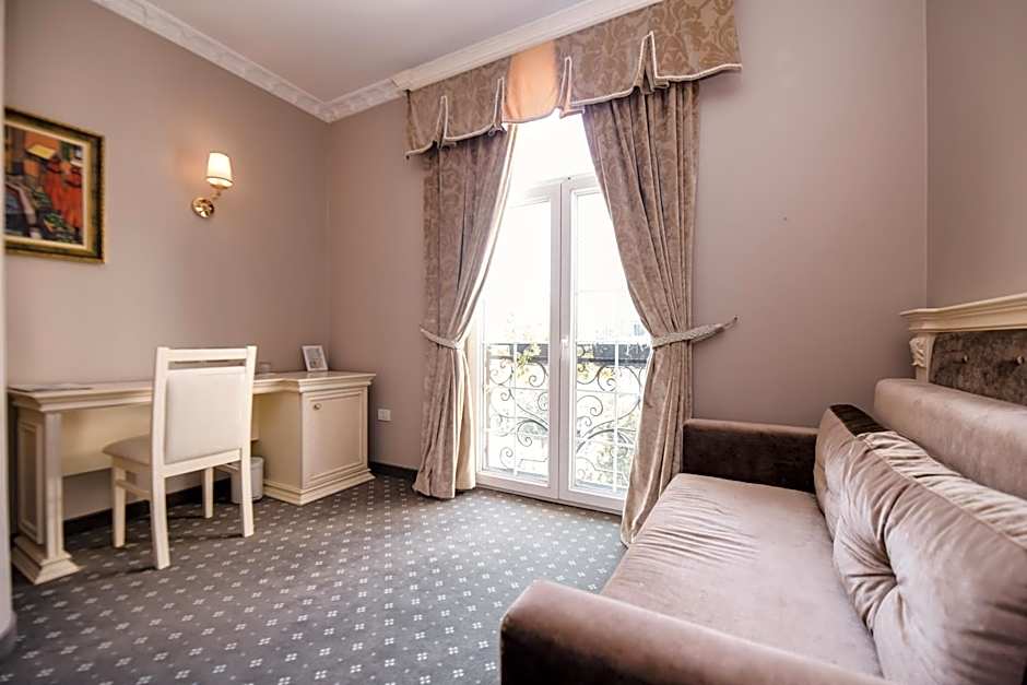 Lot Boutique Hotel by Hotels and Preference