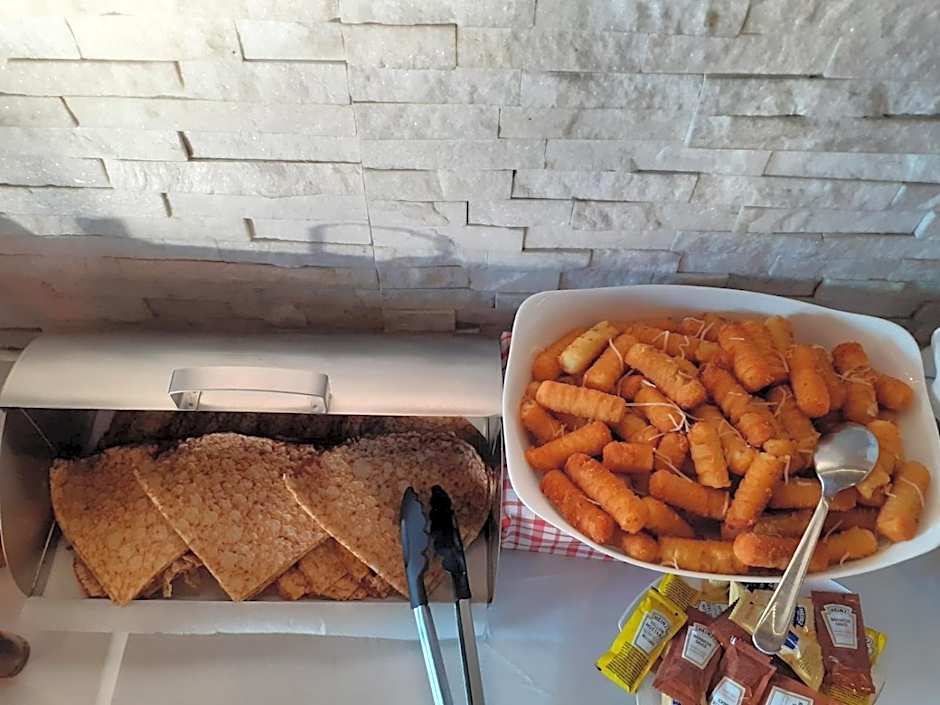 Peace and Love Hostel