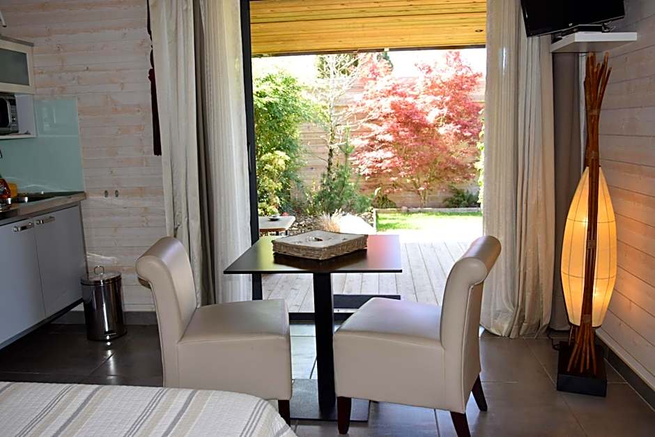Timazen Lodges Agen Sud