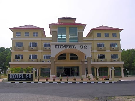 S2 Hotel