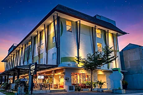 Palette Legian Beach