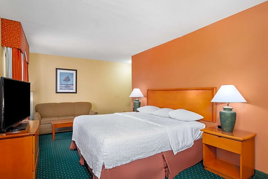 Hampton Inn By Hilton & Suites Sacramento-Elk Grove Laguna I-5