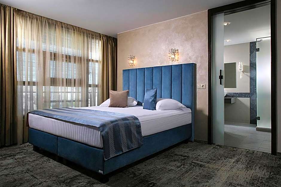Reghina Blue Hotel