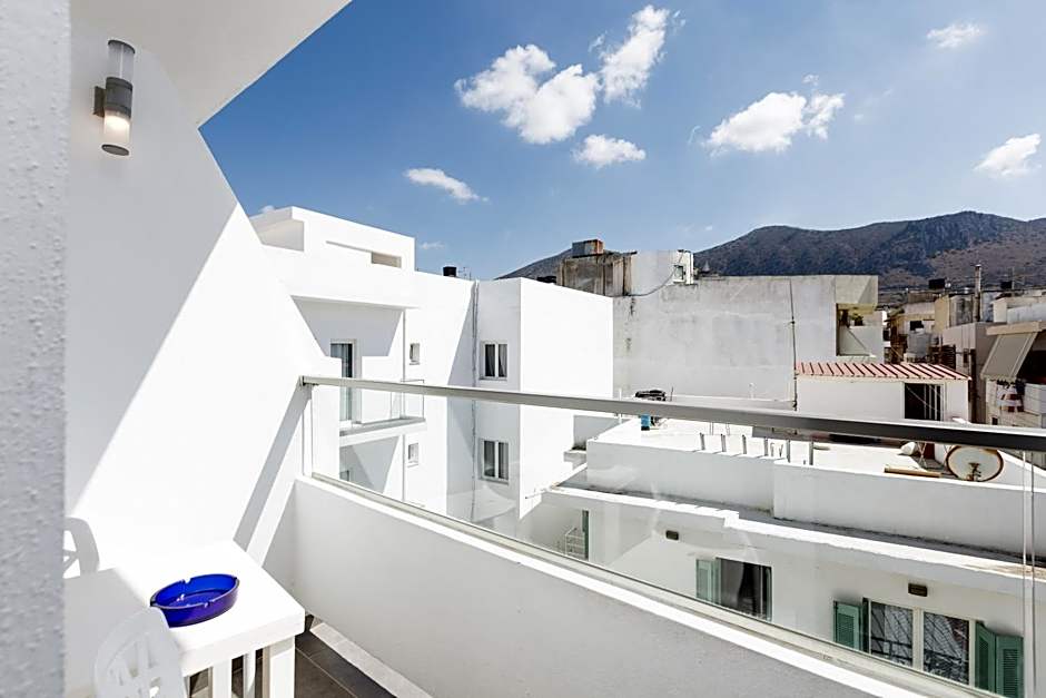 Kahlua Hotel & Suites