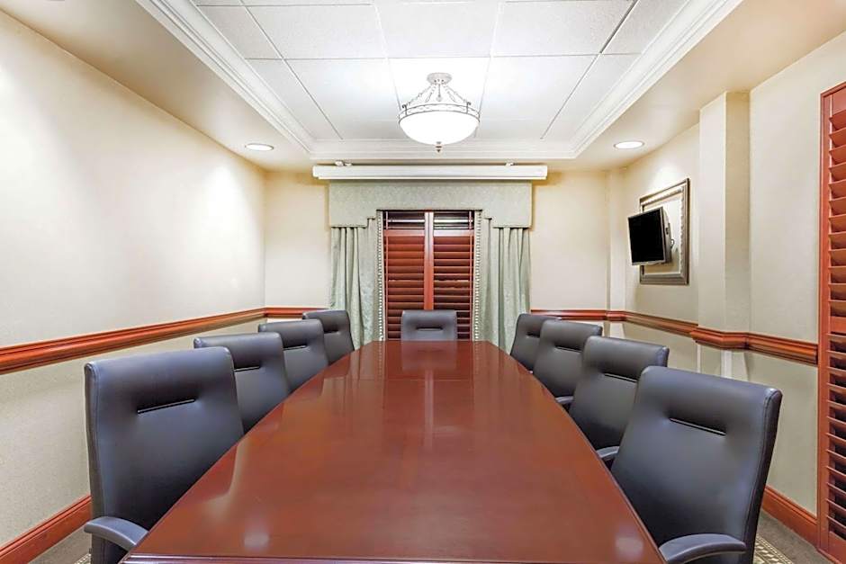 Wingate by Wyndham Columbia / Lexington