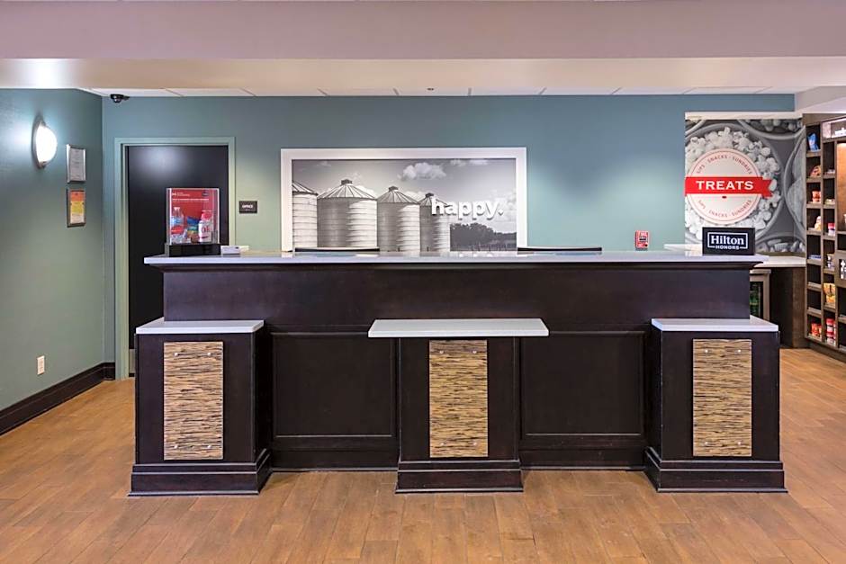 Hampton Inn By Hilton And Suites Jamestown