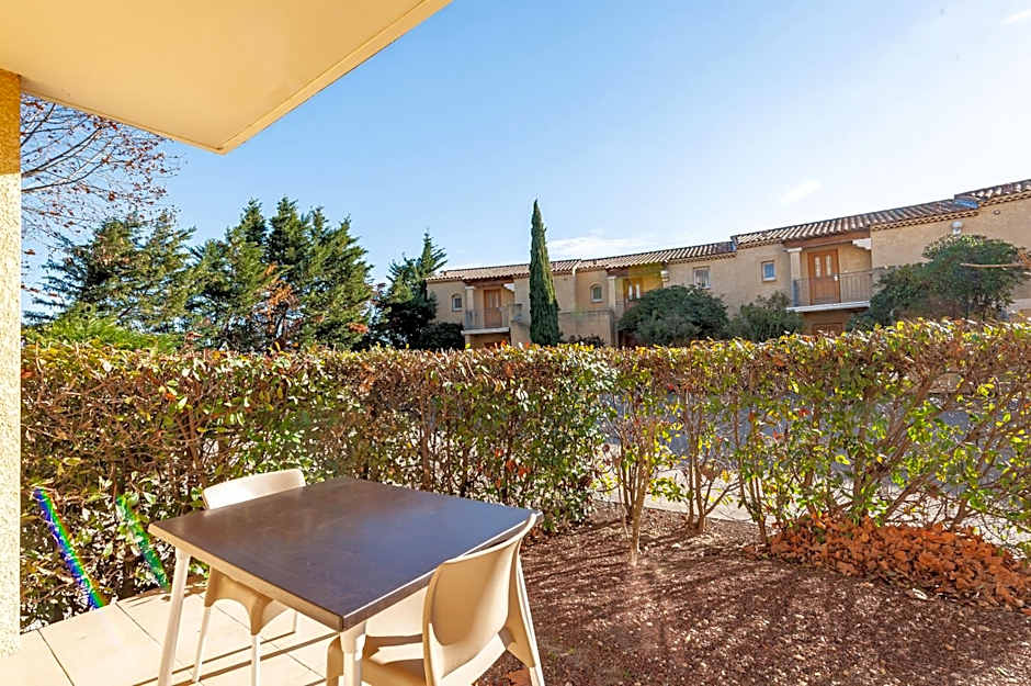 Residhotel Golf Grand Avignon