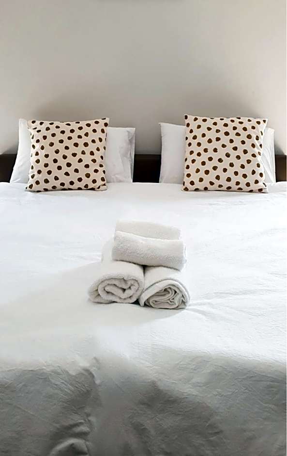 Prinya house ปริญญา เฮ้าส์