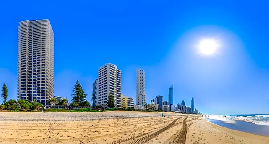 Surfers Aquarius on the Beach