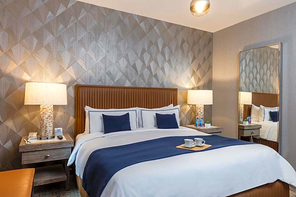 Artezen Hotel